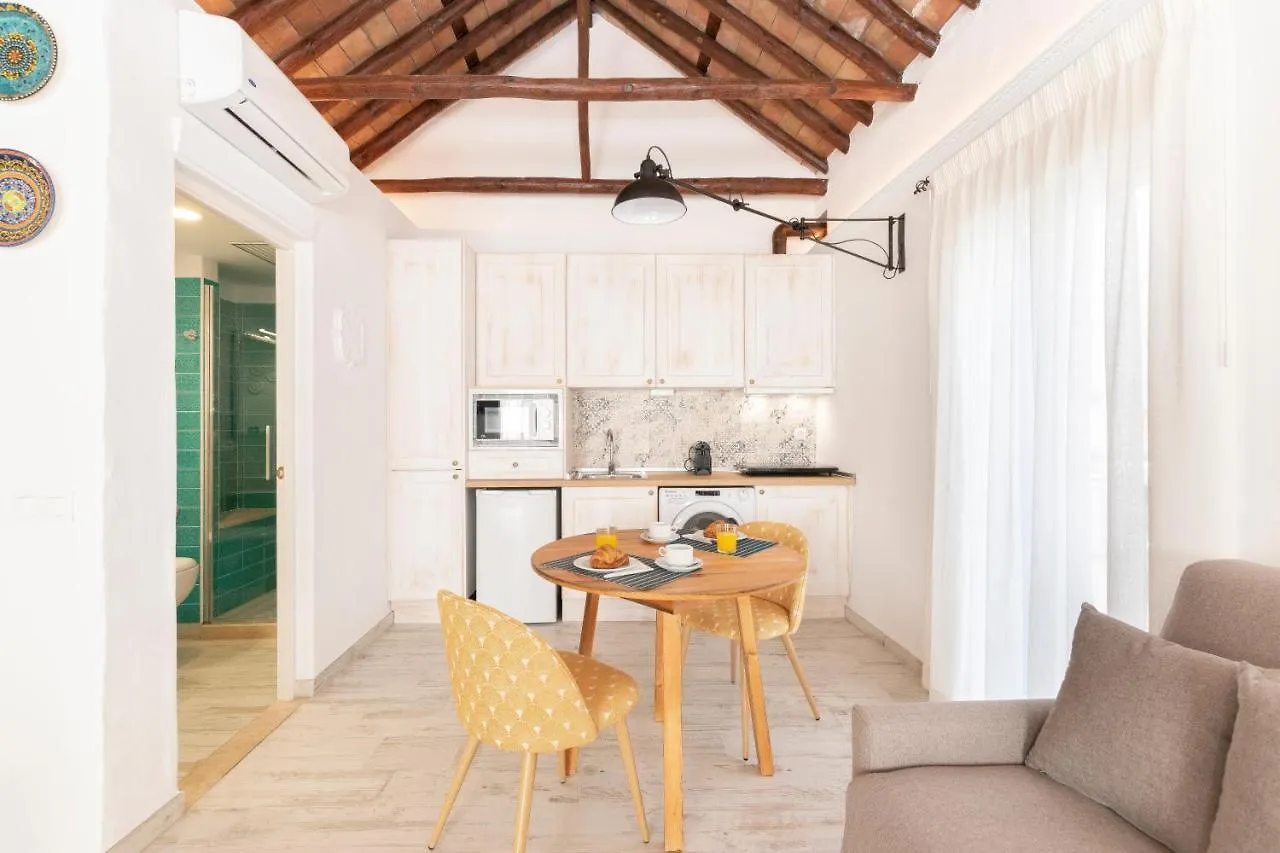 Casa Azul - Boutique Apartments By Casa Del Patio (Adults Only) 埃斯特波纳